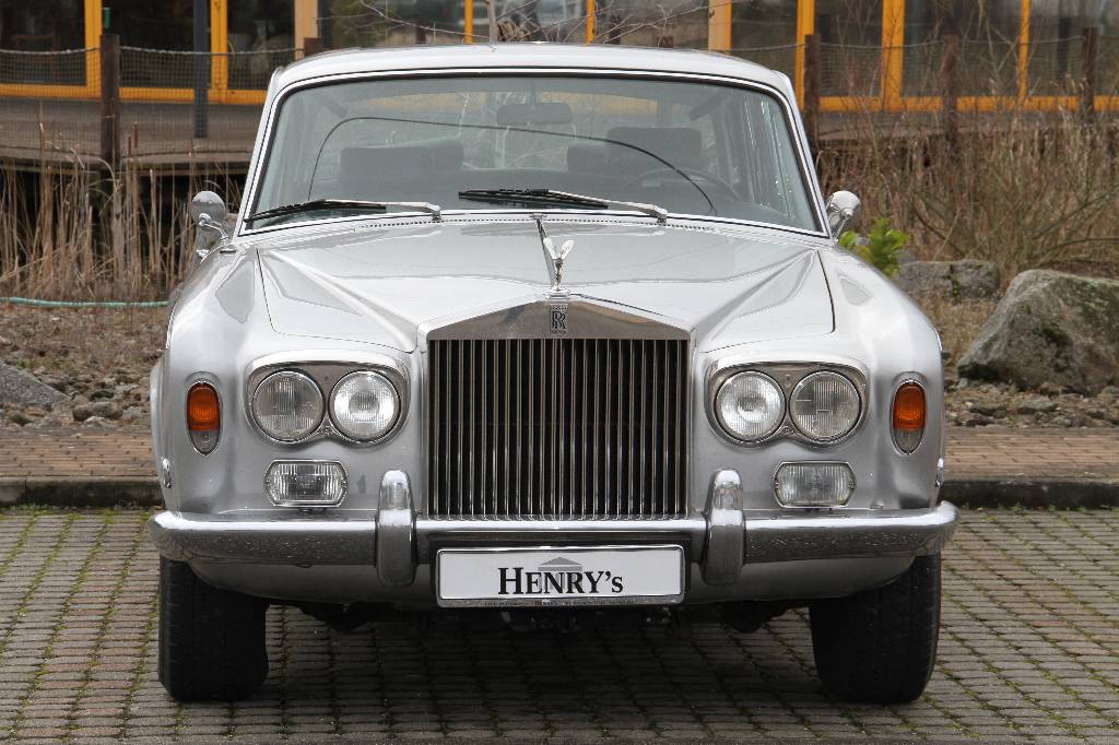 Detail f: Rolls-Royce Silver Shadow I, Fahrgestellnummer: SRX22608 EZ 09.1975, Laufleistung ca. 41.179 miles abgelesen, 147 kW/200 PS, 8-Zylinder, ...