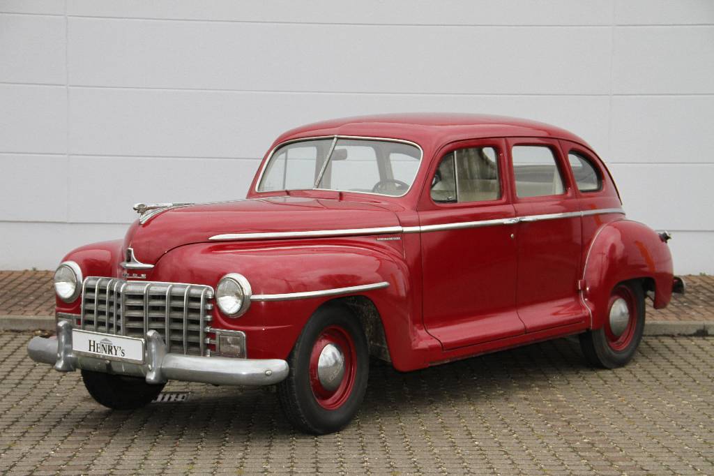 Dodge Spezial de Luxe, BJ 1947, Laufleistung ca. 96.898 miles abgelesen, H- zulassungsfähig, 73 kW/ 100 PS, 6-Zylinder, Schaltgetriebe, dunkelrot, ...