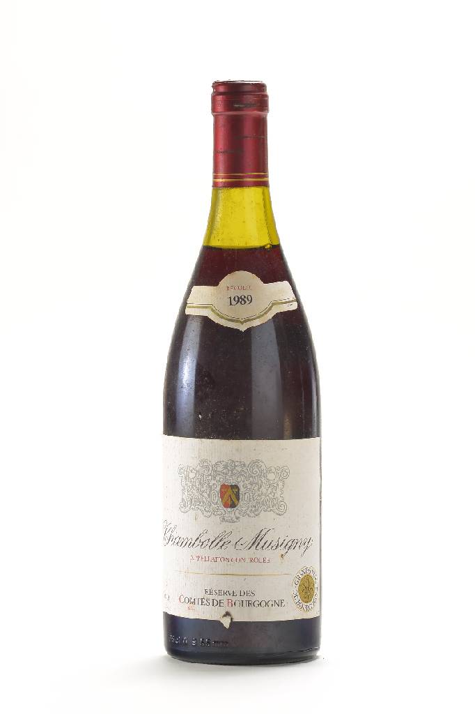 1 Flasche 1989 Chambolle Musigny Reserve de Bourgogne, Appellation Controlee, Grand Vin,ca. 75 cl, Abstand zwischen Kapsel und Wein: ca. 2,9 cm, ...