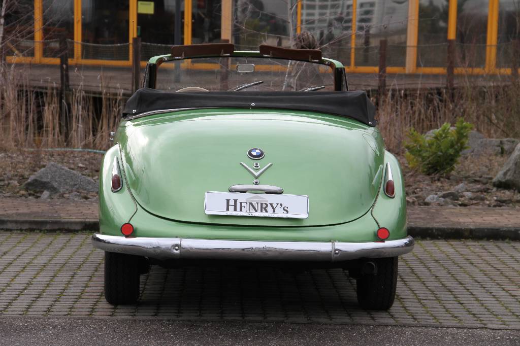 Detail b: BMW 501/6 Baur Cabriolet Barockengel, EZ 07.1955, Laufleistung 47.187 miles abgelesen, HU 08.2016, H-zulassungsfähig, 74 kW/ 100 PS, 8-Zylinder, ...