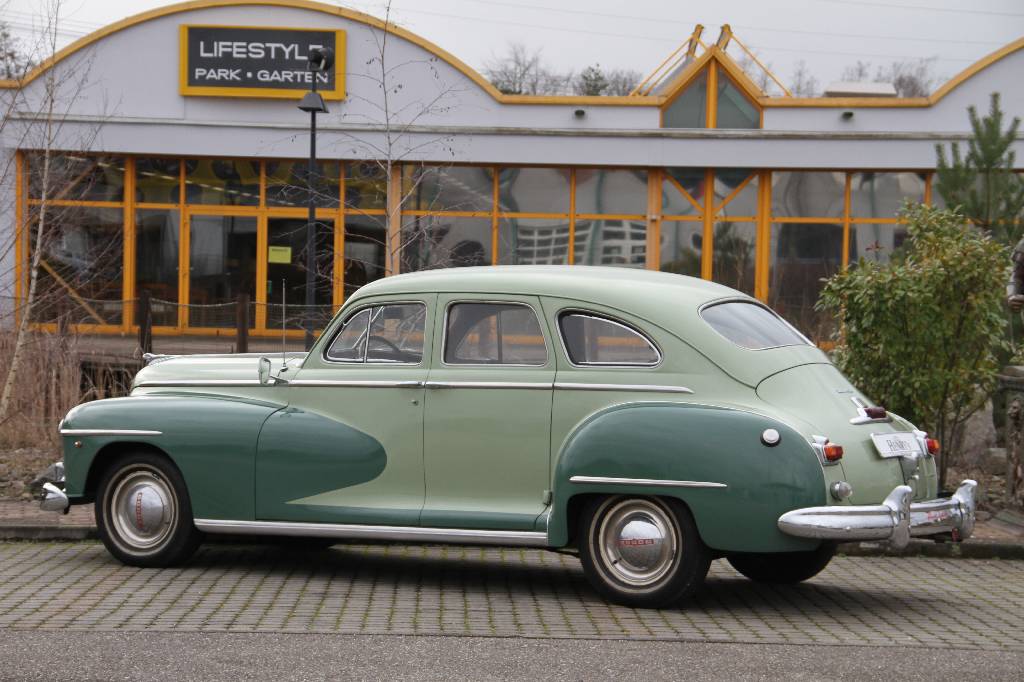 Detail a: Dodge Sedan D24, EZ 09.1948, Laufleistung ca. 37253 miles abgelesen, HU Österreich, H- zulassungsfähig, 70 kW/ 95 PS, 6-Zylinder, 3- ...