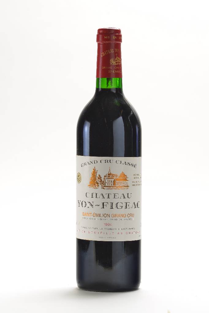 6 Flaschen 1994 Chateau Yon-Figeac, Saint -Emilion, Grand Cru Classe, je ca. 75 cl, topshoulder u. besser, 13% Vol., sehr guter Erhaltungszustand, ...