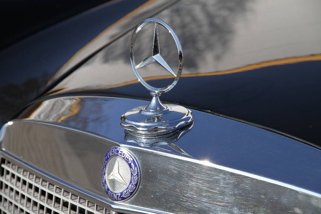 Detail i: Mercedes-Benz 300 SEL/8 6.3 W 109, EZ 10.1970, Laufleistung ca. 25.000 km abgelesen, H-zulassungsfähig, 250 kW/ 340 PS, 8- Zylinder, 4-Gang ...