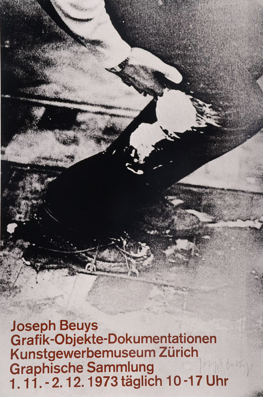 Joseph Beuys, 1921-1986, Plakat zur Ausstellung: Grafik-Objekte-Dokumentationen, Kunstgewerbemuseum Zürich, Offset, signiert, Blattgr. ca. 81x54 cm