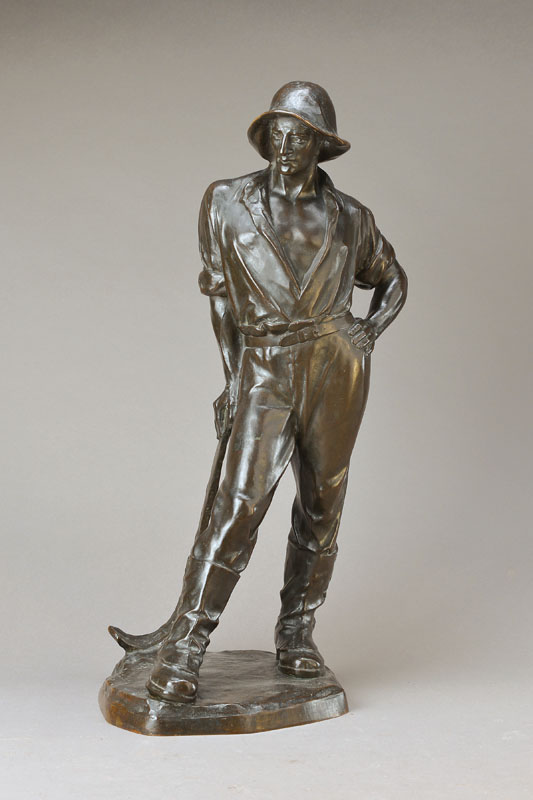Reinhard Schnauder, 1856-1923, Bronzeskulptur, Bergmann, signiert und datiert 1917, H. ca. 59 cm