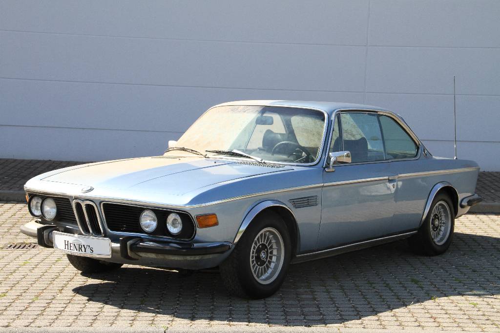 BMW 3.0 CSi, EZ 08.1972, Laufleistung ca. 31.156 km abgelesen, H-zulassungsfähig, 147 kW/ 200 PS, 6-Zylinder, 4-Gang Schaltgetriebe, hellblau ...