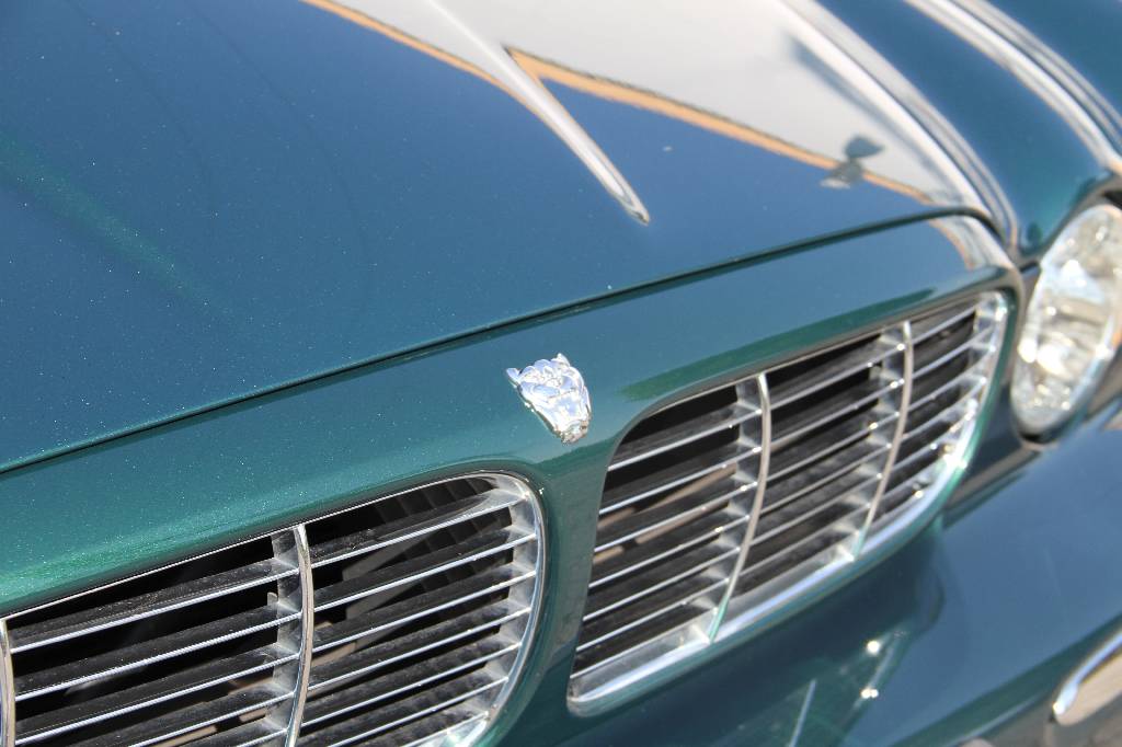 Detail f: Jaguar XJ 8 3.6, EZ 03.2005, Laufleistung ca. 106.200 km, HU 04.2018, 190 kW/ 258 PS, 8-Zylinder, Automatikgetriebe, grün, Vollleder schwarz, ...