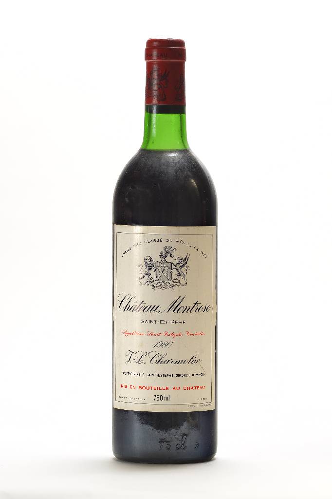 2 Flaschen Chateau Montrose, Saint-Estephe, Jahrgänge 1957 und 1980, je ca. 75 cl, unverkostet, Grand Cru Classe, Etiketten gebräunt und ...