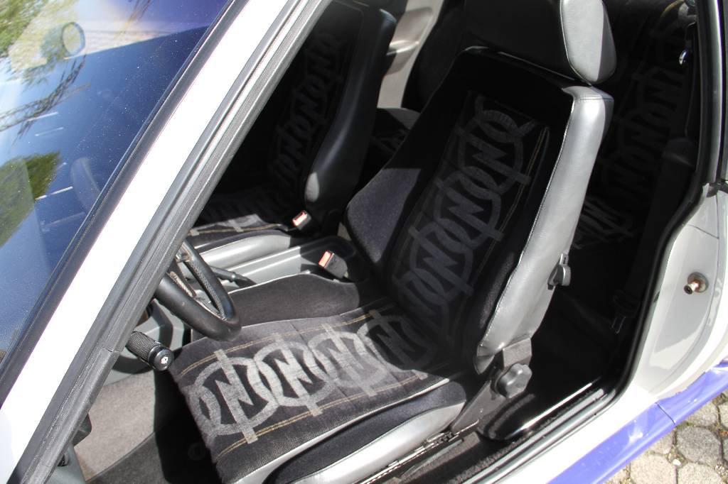 Detail g: Opel Manta i200, EZ 01.1984, Laufleistung ca. 23.623 km abgelesen, H-zulassungsfähig, 92 kW/125 PS, 4-Zylinder, 5-Gang Schaltgetriebe, weiß, ...