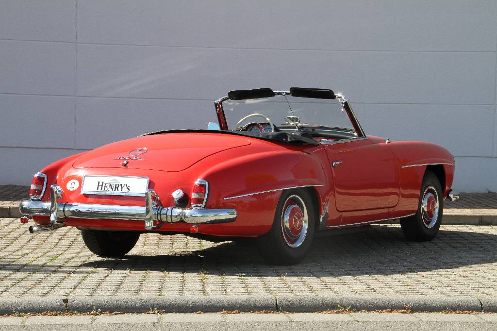 Detail c: Mercedes-Benz 190 SL W121 B II, EZ 07.1958, Laufleistung ca. 27.497 km abgelesen, HU 04.2018, H-Zulassung, 77 kW/ 105 PS, 4- Zylinder, 4-Gang ...