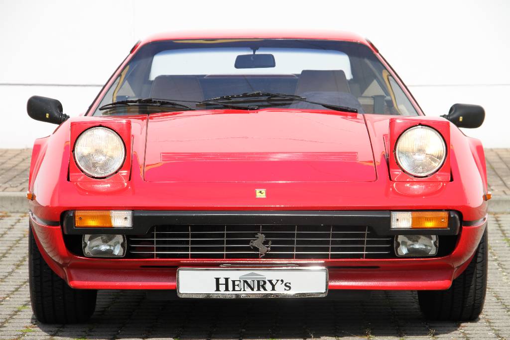 Detail a: Ferrari 308 GTB Quattrovalvole, Fahrgestellnummer ZFFLA12B00004 EZ 07.1983, Laufleistung 45.800 km, HU 05.2018, H-Zulassung, 173 kW/ 235 PS, 8- ...
