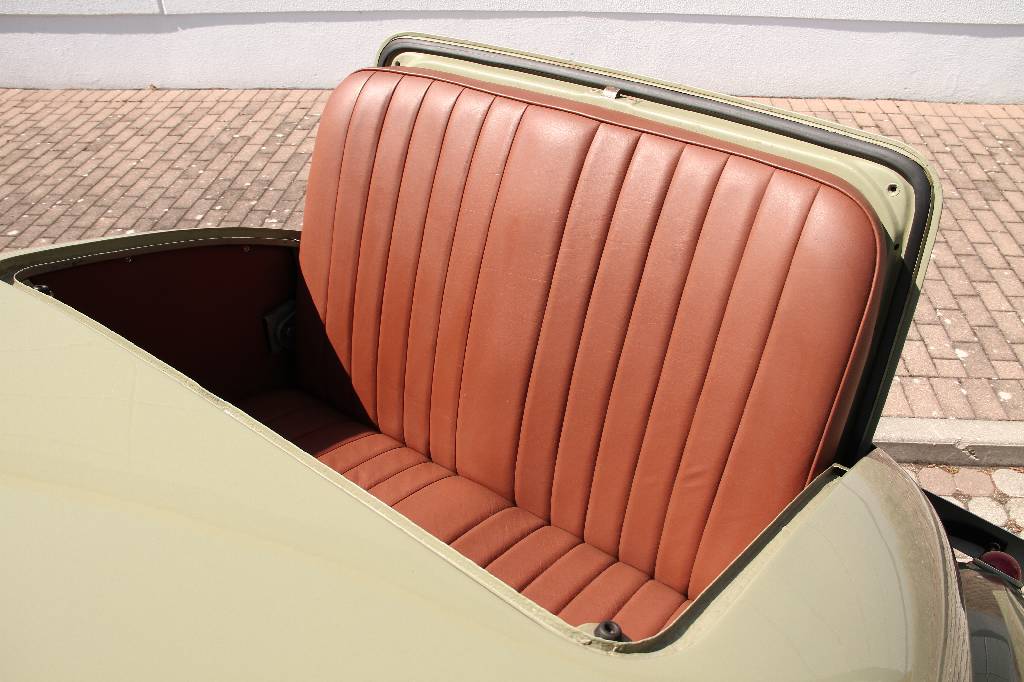 Detail d: Nash LaFayette Cabriolet, EZ 10.1938, 2. Hand laut Brief, Laufleistung ca. 42.000 km abgelesen, HU 07.2017, H-Zulassung, 70 kW/ 95 PS, 6-Zylinder, ...
