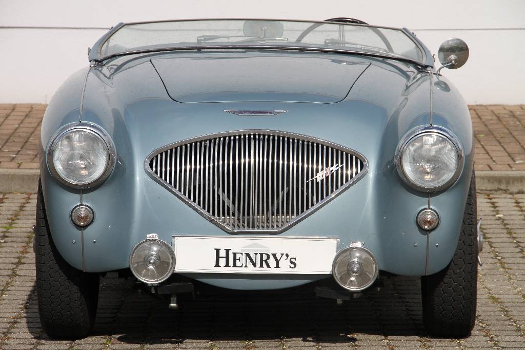 Detail a: Austin Healey 100/4 BN1, EZ 07.1955, 2. Hand in Deutschland, Laufleistung ca. 62.000 miles abgelesen, H-Zulassung, 67 kW/ 91 PS, 4- Zylinder, 3-Gang ...
