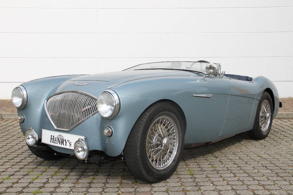 Detail d: Austin Healey 100/4 BN1, EZ 07.1955, 2. Hand in Deutschland, Laufleistung ca. 62.000 miles abgelesen, H-Zulassung, 67 kW/ 91 PS, 4- Zylinder, 3-Gang ...