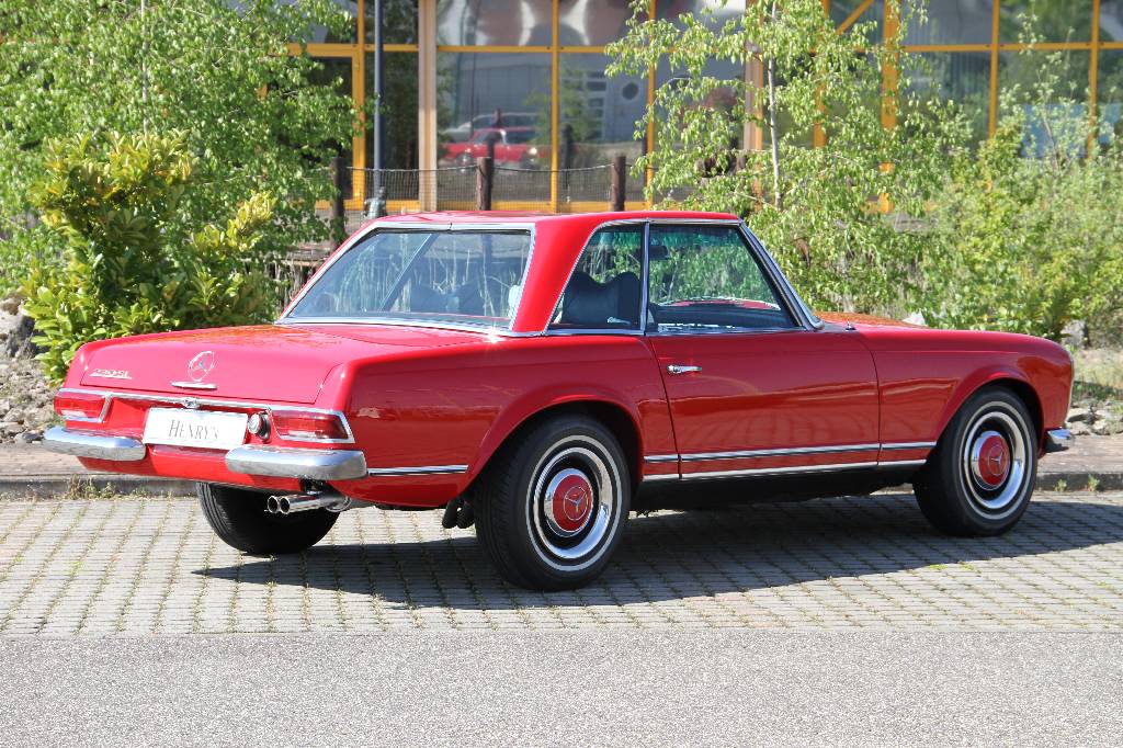 Detail a: Mercedes-Benz 230SL Pagode, Fahrgestellnummer: 012867230SL, BJ 1966, 2. Hand in den USA, H-zulassungsfähig, 110 kW/ 150 PS, 6-Zylinder, ...