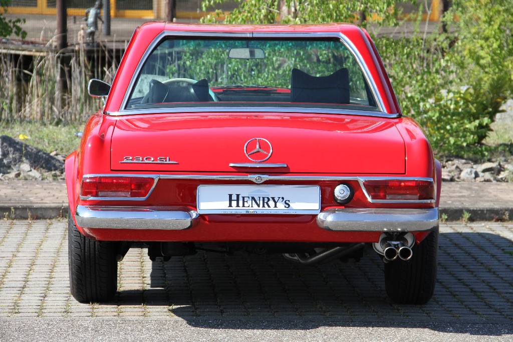 Detail f: Mercedes-Benz 230SL Pagode, Fahrgestellnummer: 012867230SL, BJ 1966, 2. Hand in den USA, H-zulassungsfähig, 110 kW/ 150 PS, 6-Zylinder, ...
