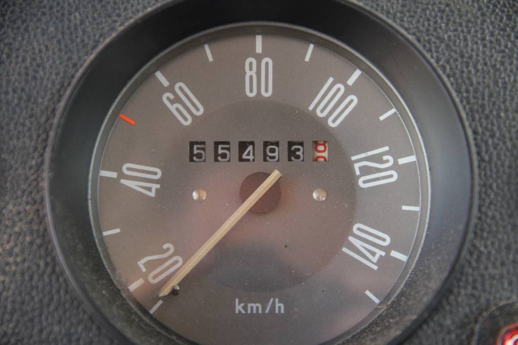 Detail f: Mercedes-Benz 250 SE W 108, EZ 11.1966, Laufleistung ca. 78.495 km abgelesen, HU neu, H-Zulassung, 110 kW/ 150 PS, 6-Zylinder, 4- Gang ...
