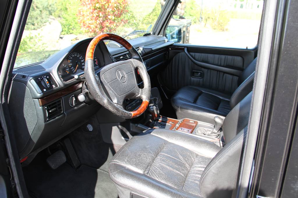 Detail c: Mercedes-Benz G 500, EZ 02.1999, 2. Hand, Laufleistung ca. 94.050 km, HU 11.2017, 218 kW/ 296 PS, 8-Zylinder, Automatikgetriebe, schwarz, Leder ...