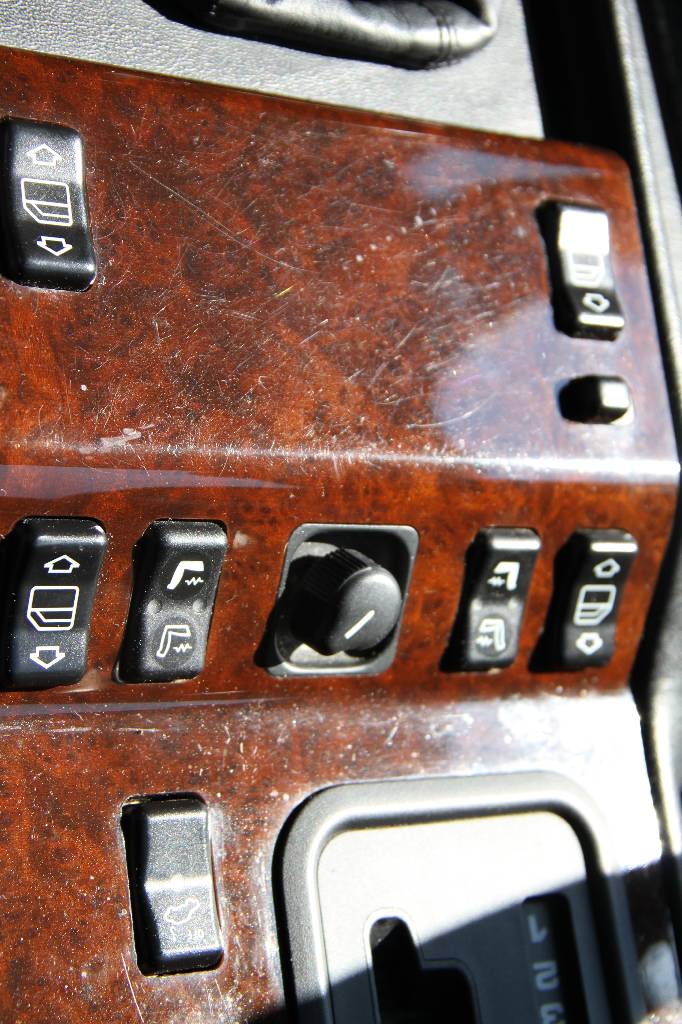 Detail i: Mercedes-Benz G 500, EZ 02.1999, 2. Hand, Laufleistung ca. 94.050 km, HU 11.2017, 218 kW/ 296 PS, 8-Zylinder, Automatikgetriebe, schwarz, Leder ...
