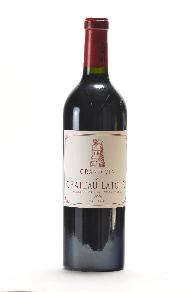 2 Flaschen 2001 Chateau Latour, Pauillac, Premier Grand Cru Classe, je ca. high fill, je ca. 75 cl, je ca. 13 % Vol., unverkostet, sehr selten im ...