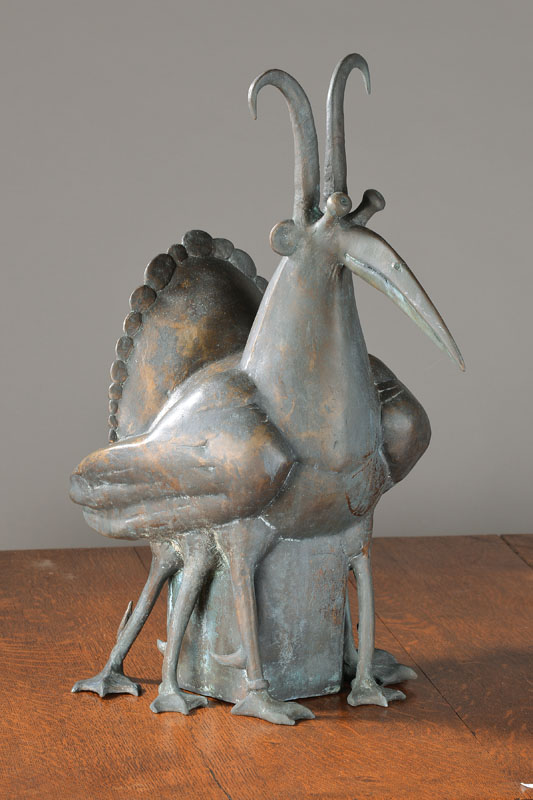 Gernot Rumpf, geb. 1941, männliche Gamsdritsche, Bronzeskulptur von 1996, signiert und datiert, Unikat, H. ca. 57cm, nach dem Gedanken des ...