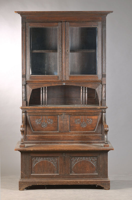 Truhenbank, deutsch, um 1905/10, Jugendstil, Eiche massiv, Truhenkasten sowie Kasten in der Rückenlehne aufklappbar, geschweifte Armstützen, ...