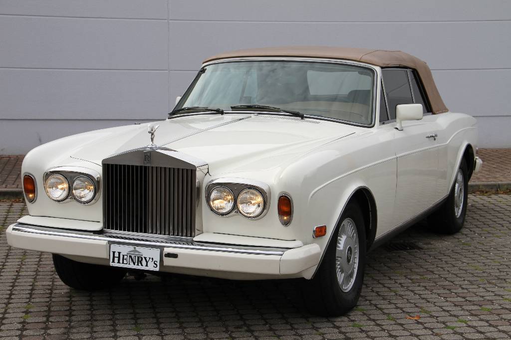 Rolls Royce Corniche Cabriolet, Fahrgestellnummer SCAZD42A7FCX10102, EZ 01.12.1984, Laufleistung 86.993 km, H-Zulassung nein, 148kW/ 201PS, ...