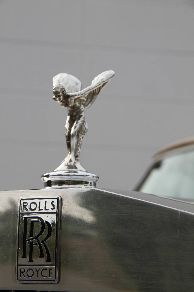 Detail d: Rolls Royce Corniche Cabriolet, Fahrgestellnummer SCAZD42A7FCX10102, EZ 01.12.1984, Laufleistung 86.993 km, H-Zulassung nein, 148kW/ 201PS, ...