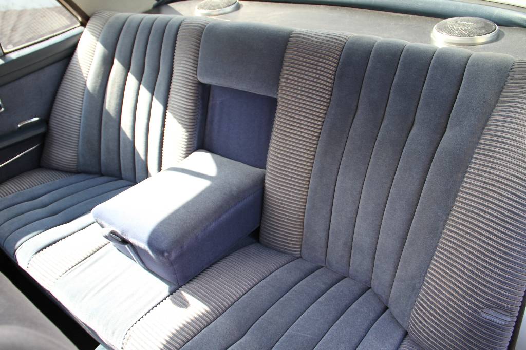 Detail i: Mercedes Benz 280 SE/8 Limousine, Fahrgestellnummer 10801812084098, EZ 21.04.1971, Fahrzeughalter 5, Laufleistung 65.485 km abgelesen, nächste HU ...