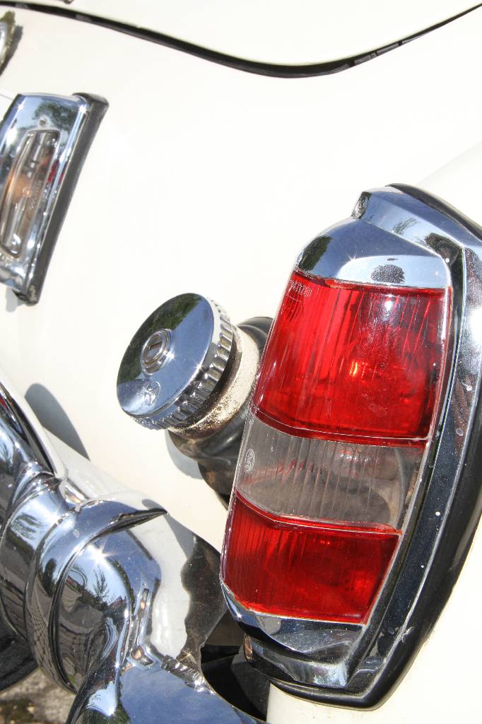 Detail g: Mercedes Benz 190 SL Cabriolet, Fahrgestellnummer 1210425500125, EZ 01.07.1955, 5. Hand, Laufleistung ca. 59.000 km, HU 04.2017, H-Zulassung ja, 77 ...