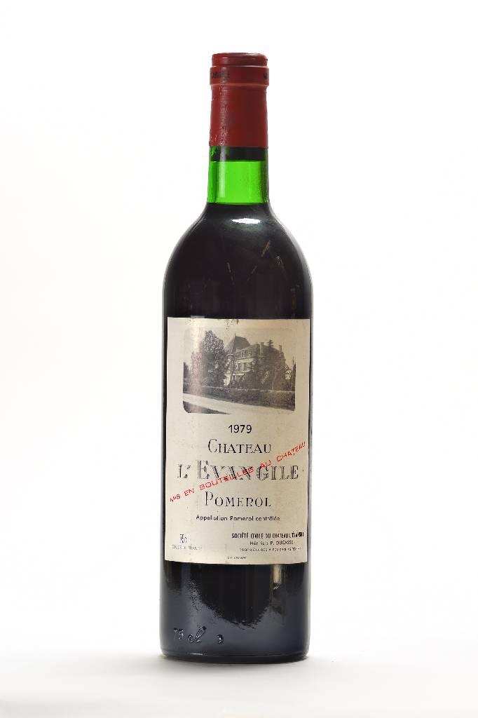 4 Flaschen 1979 Chateau L'Evangile, Pomerol,je ca. 75 cl, Füllstände: je ca. top shoulder,unverkostet, selten im Angebot, Etiketten l. ...