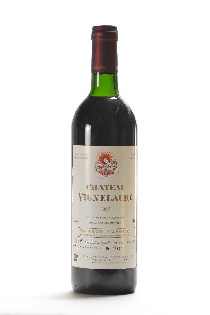 3 Flaschen 1985 Chateau Vignelaure, ca. 12 %Vol., je ca. 75 cl, rückseitig Künstleretikett: Bernard Dufour, unverkostet, selten im Angebot, sehr ...
