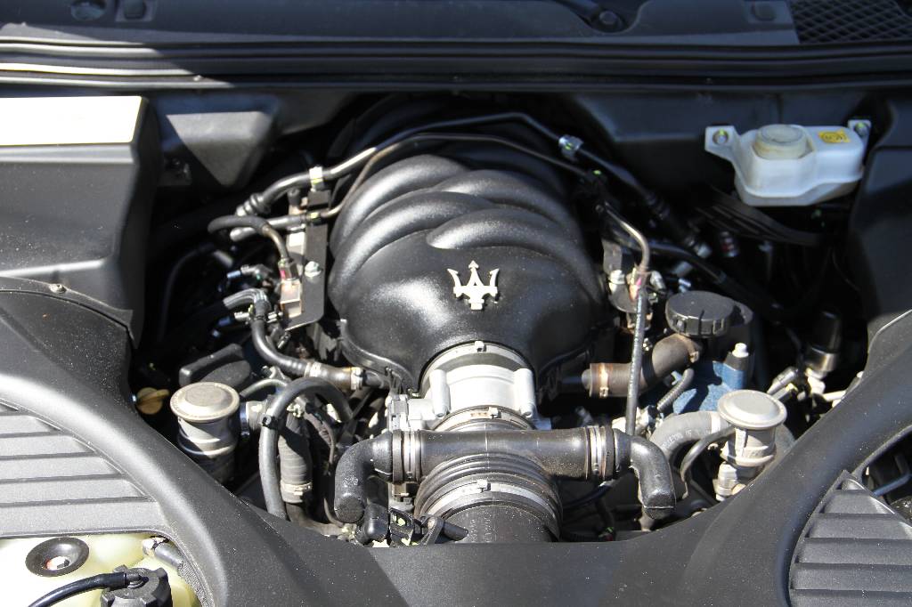 Detail f: Maserati Quattroporte GTS, Fahrgestellnummer ZAMFD393000034754, EZ 05.2008, Laufleistung ca. 55.200 km, HU bis 04.2018, 294 kW/ 400 PS, 8-Zylinder, ...