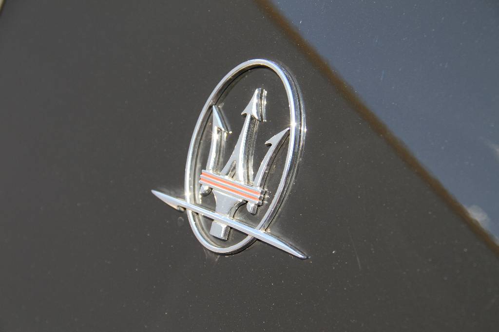 Detail h: Maserati Quattroporte GTS, Fahrgestellnummer ZAMFD393000034754, EZ 05.2008, Laufleistung ca. 55.200 km, HU bis 04.2018, 294 kW/ 400 PS, 8-Zylinder, ...