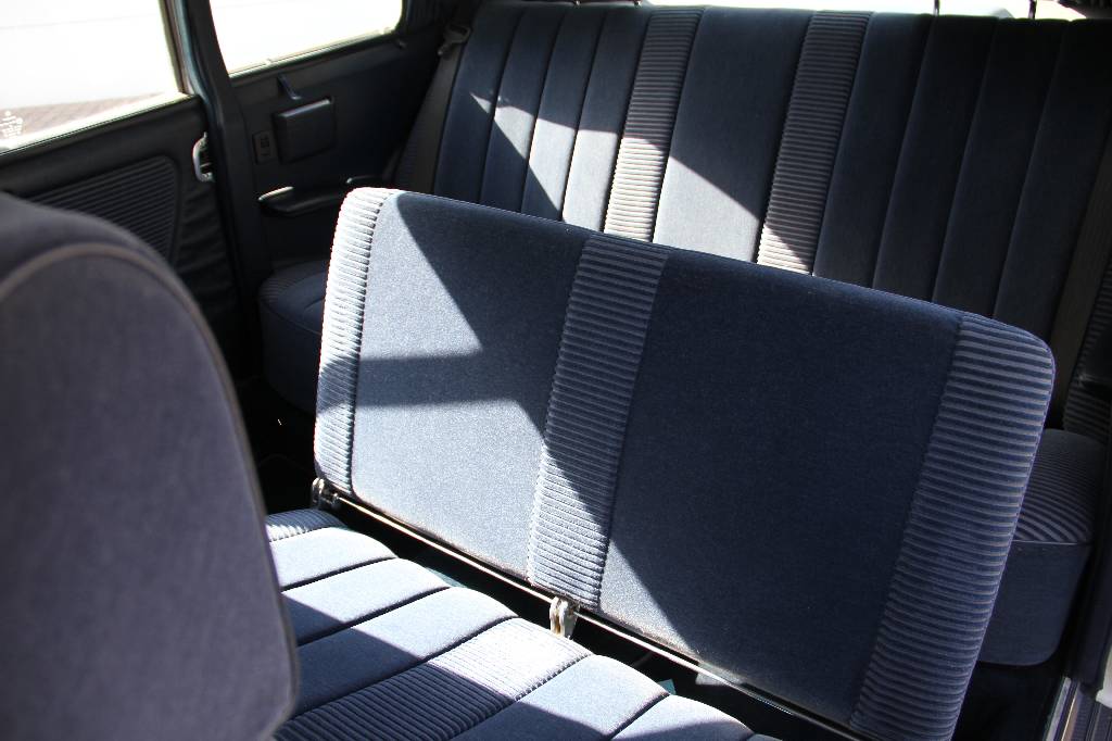 Detail f: Mercedes-Benz 250 Lang W123, Fahrgestellnummer: WDB1230281A021064, EZ 09.1983, Laufleistung ca. 162.513 km abgelesen, H-zulassungsfähig, 103 kW/ 140 ...