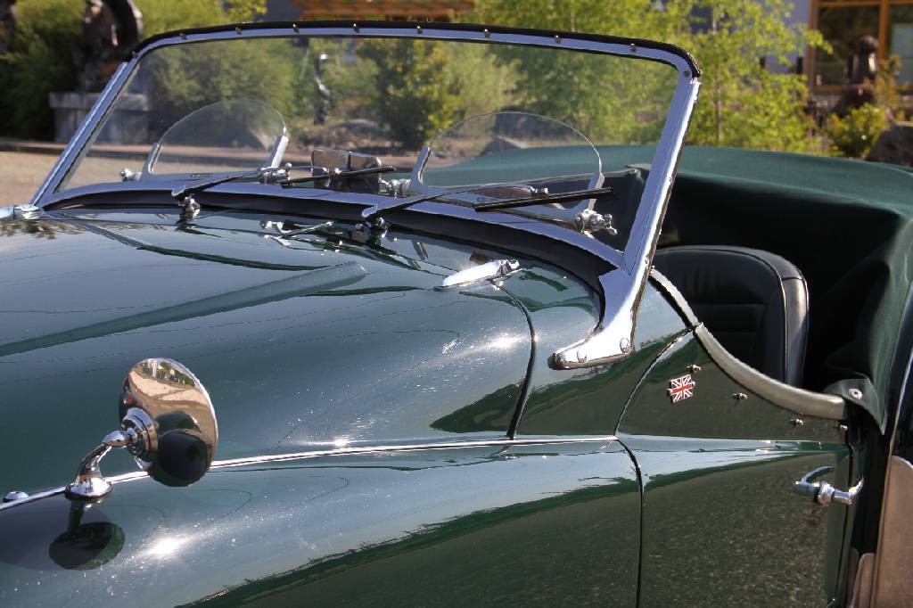 Detail f: Triumph TR3 A Roadster, Fahrgestellnummer TS72106L, EZ 07/1960, 6.722 miles abgelesen, H-Zulassung, 64 kW/ 87 PS, 4-Zylinder, 4-Gang Schaltgetriebe, ...