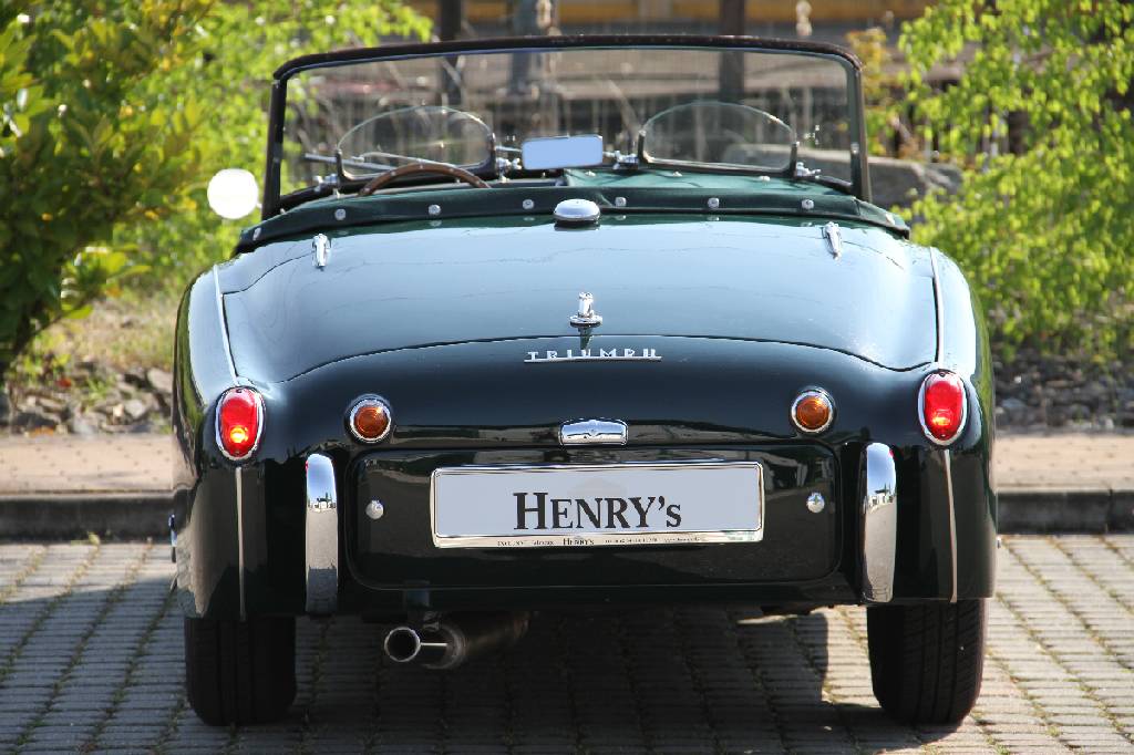 Detail i: Triumph TR3 A Roadster, Fahrgestellnummer TS72106L, EZ 07/1960, 6.722 miles abgelesen, H-Zulassung, 64 kW/ 87 PS, 4-Zylinder, 4-Gang Schaltgetriebe, ...