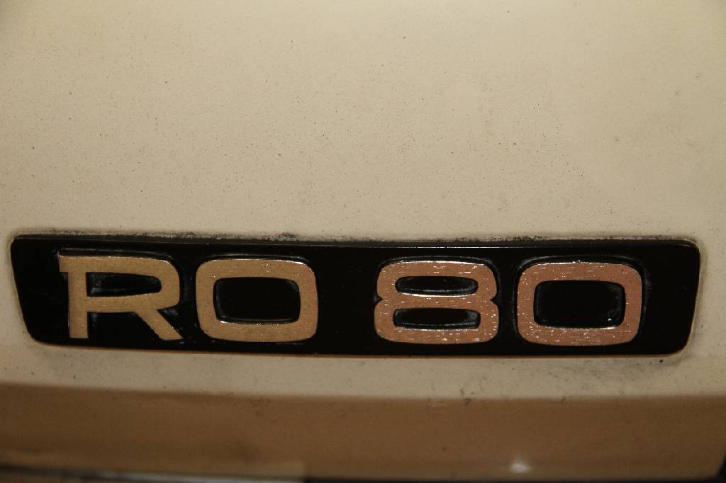 Detail e: Konvolut aus einem NSU RO 80 inkl. Spenderfahrzeug und Ersatzteile, Fahrgestellnummer: 08710000595, EZ 01/1977, Laufleistung unbekannt, 85kW/ 116 PS, ...