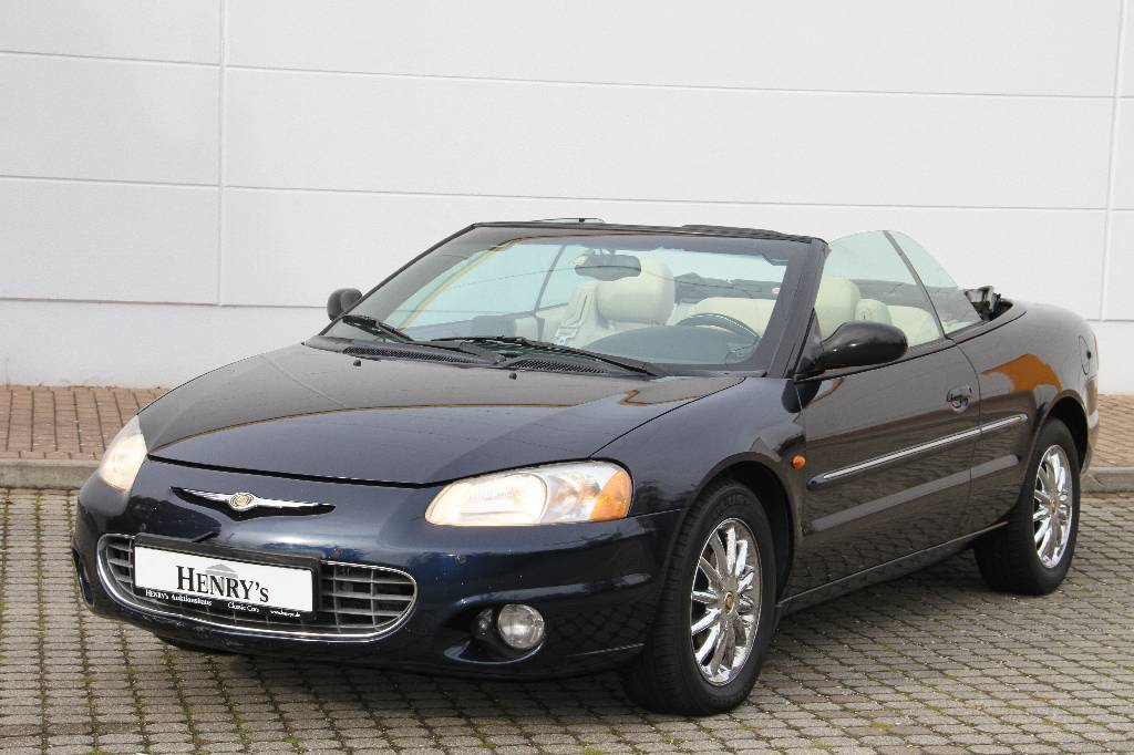 Chrysler Sebring Cabriolet, Fahrgestellnummer 1C3ELB5R22N187543, EZ 26.09.2002, 1. Hand, ca. 252.900 km, HU fällig, 149 kW/ 203 PS, 6-Zylinder, ...
