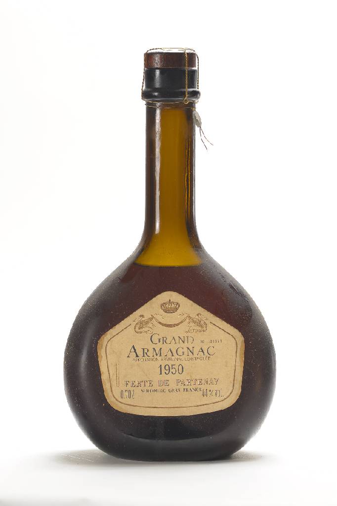 1 Flasche 1950 Ferte de Partenay Grand Armagnac, ca. 70 cl, 44 % Vol, Abstand zwischen Kapsel und Armagnac: ca. 9,5 cm, unverkostet, ...
