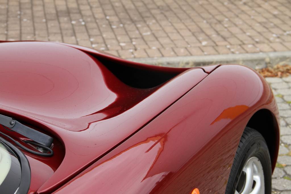Detail g: TVR Tuscan 2 Door Coupé, Fahrgestellnummer SDLEA16A7YB001784, EZ 01.07.2001, 2. Hand, Laufleistung abgelesen 15.627 mls, HU 01.2018, 280 kW/ 381 PS, ...
