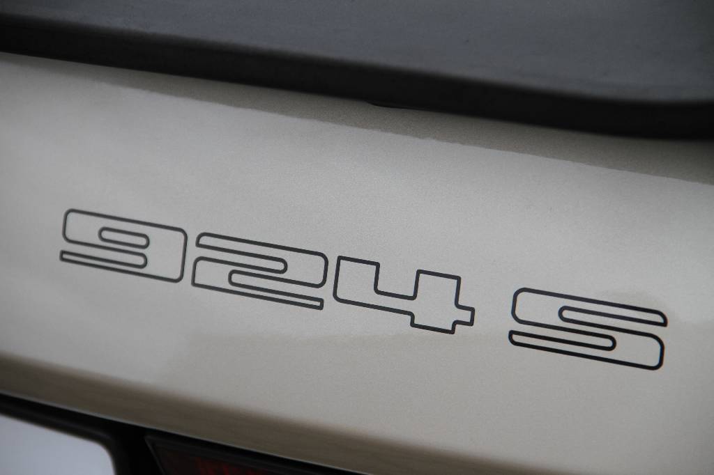 Detail g: Porsche 924 S Targa Coupé, Fahrgestellnummer WPOZZZ92ZGN402407, EZ 27.02.1986, 7. Hand, Laufleistung ca. 188.825 km, HU 06.2017, keine H-Zulassung ...