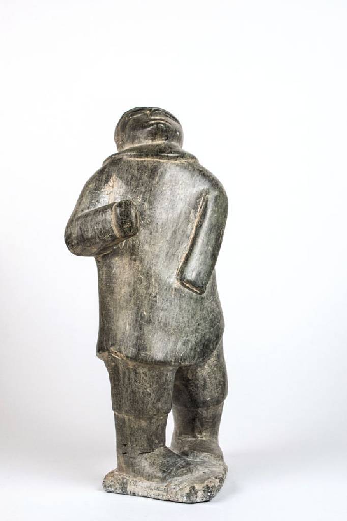 Eskimo-Steinskulptur, 70er Jahre, Speckstein, unbekannter Künstler, unsigniert, H. ca. 49 cm