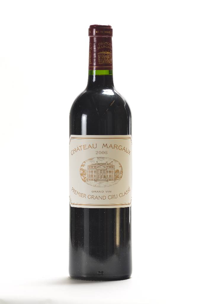 1 Flasche 2006 Chateau Margaux, Margaux, Premier Grand Cru Classe, ca. 75 cl, Füllstand: ca. into neck, sehr guter Erhaltungszustand, sammelwürdig, ...