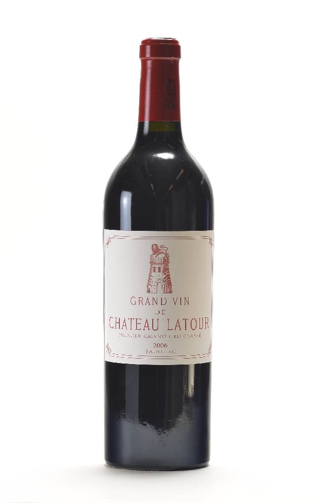 1 Flasche 2006 Chateau Latour, Pauillac, ca. 75 cl, Füllstand: ca. into neck, sehr guter Erhaltungszustand, selten im Angebot, sammelwürdig, ...