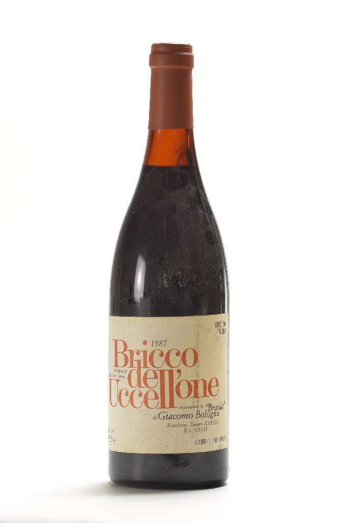 1 Flaschen 1987 Giacomo Bologna "Braida" Bricco dell Uccellone, Abstand zwischen Wein und Kapsel: ca. 2 cm, ca. 75 cl, 13,5 % Vol., ...