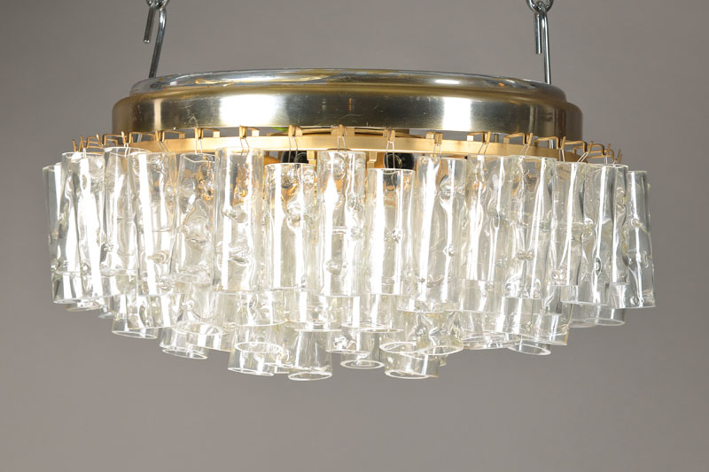 Doria Deckenlampe, deutsch, 60er Jahre, mehrstufiger zylindrischer Glasbehang, 85 Gläser, 9 Brennstellen, Elektrifizierung nicht geprüft, H. ca. 25 ...