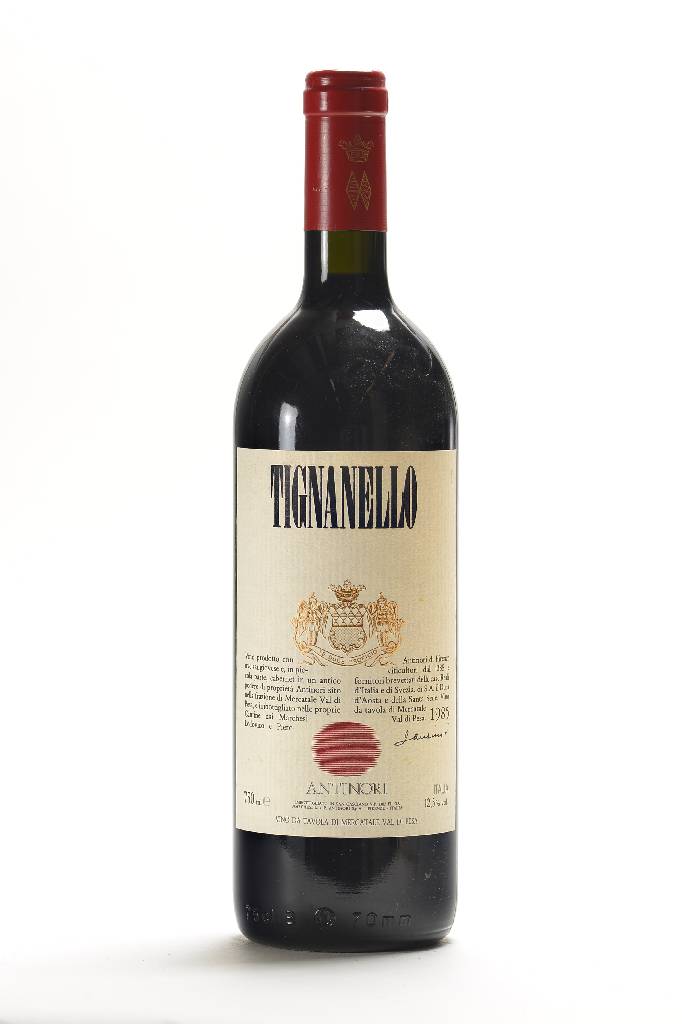 3 Flaschen 1985 Marchesi Antinori Tignanello , Toscana, je ca. 75 cl, Füllstände: je ca. top shoulder, 12,5 % Vol., unverkostet, seltenim Angebot, ...