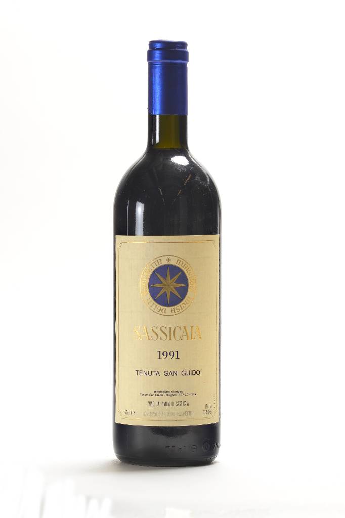 3 Flaschen 1991 Tenuta San Guido Sassicaia, Füllstände: je ca. top shoulder, 12,5 % Vol., unverkostet, CellarTracker 93/100 Punkte, sehrguter ...