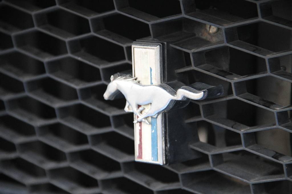 Detail h: Ford Mustang Coupé, Fahrgestellnummer 3F05Q247682, 26.07.1973, Laufleistung abgelesen 33.047 mls, 199 kW/ 271 PS, 8-Zylinder, Automatikgetriebe, ...